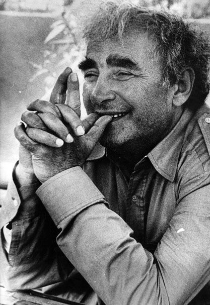 ნოდარ დუმბაძე