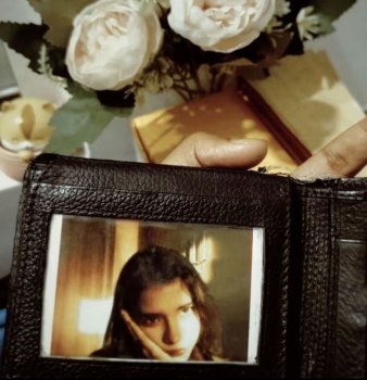 უცნობი ქალი